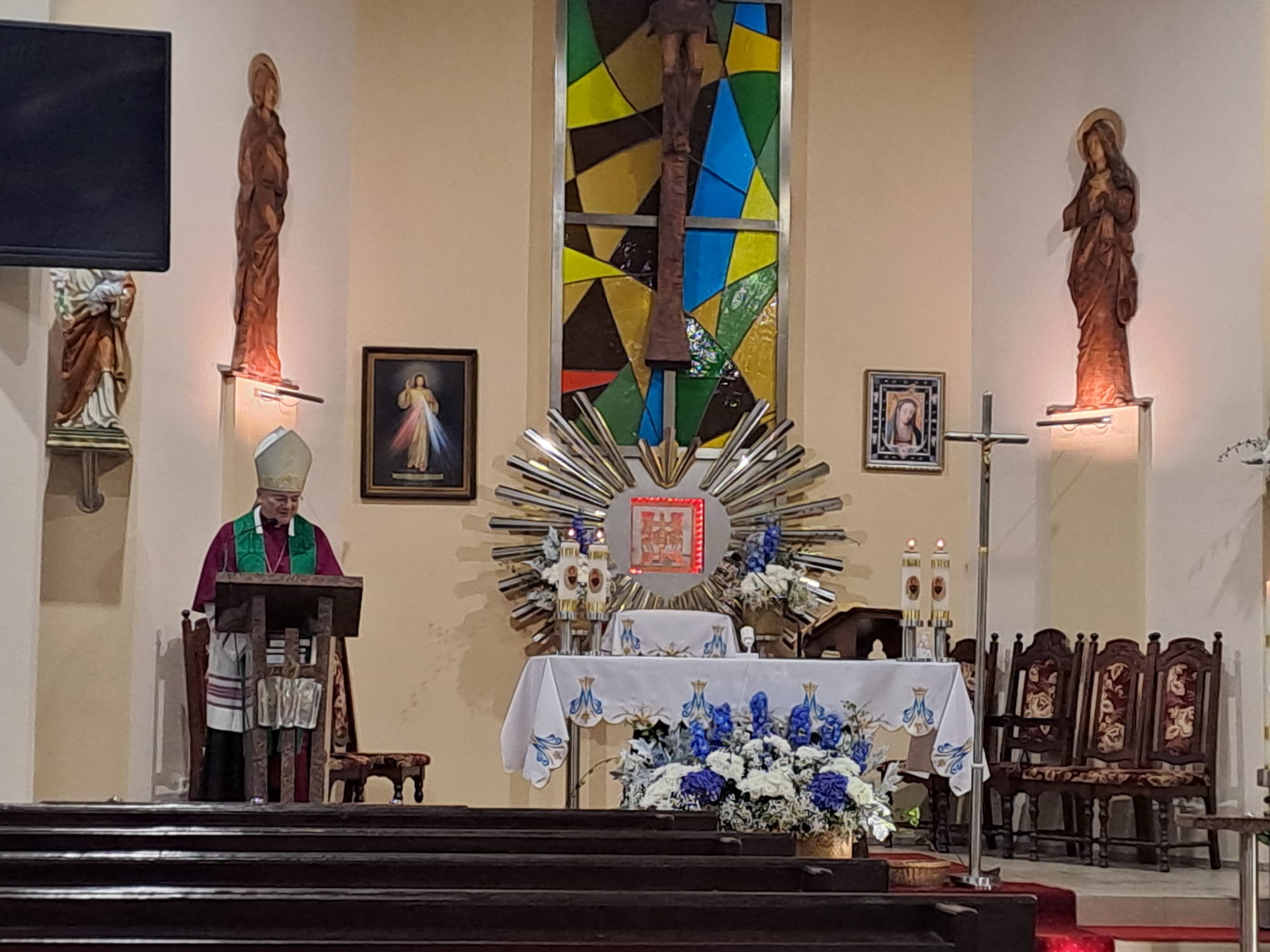 Wizytacja Biskupa Tadeusza Lityńskiego Wizytacja Biskupa Tadeusza Lityńskiego